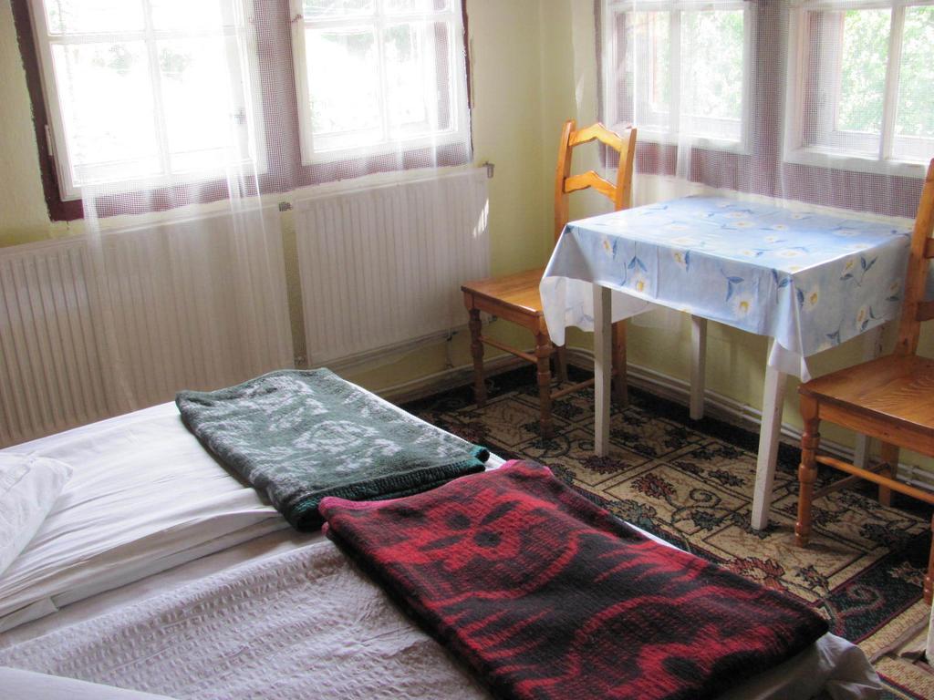 Szurdok Panzió BaileTusnad Zimmer foto
