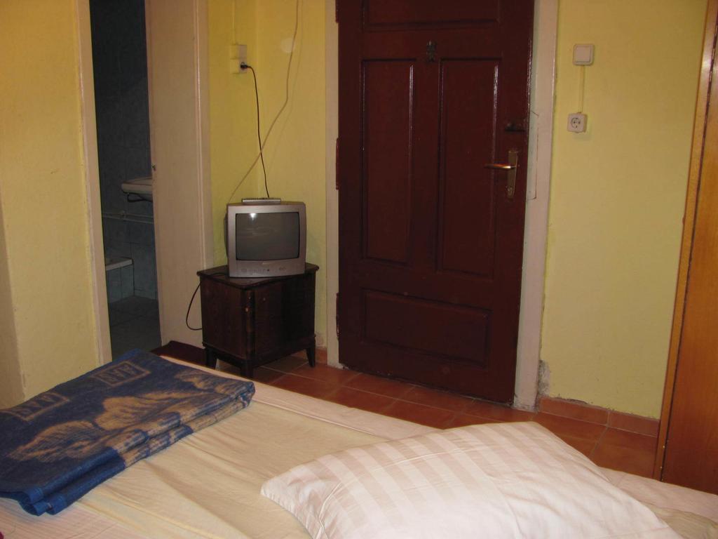 Szurdok Panzió BaileTusnad Zimmer foto