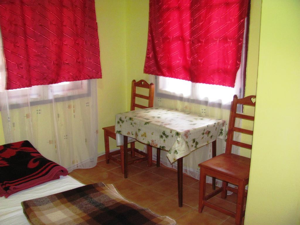 Szurdok Panzió BaileTusnad Exterior foto